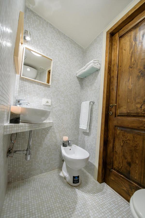 New Navona Elegant Apartment Roma Ngoại thất bức ảnh